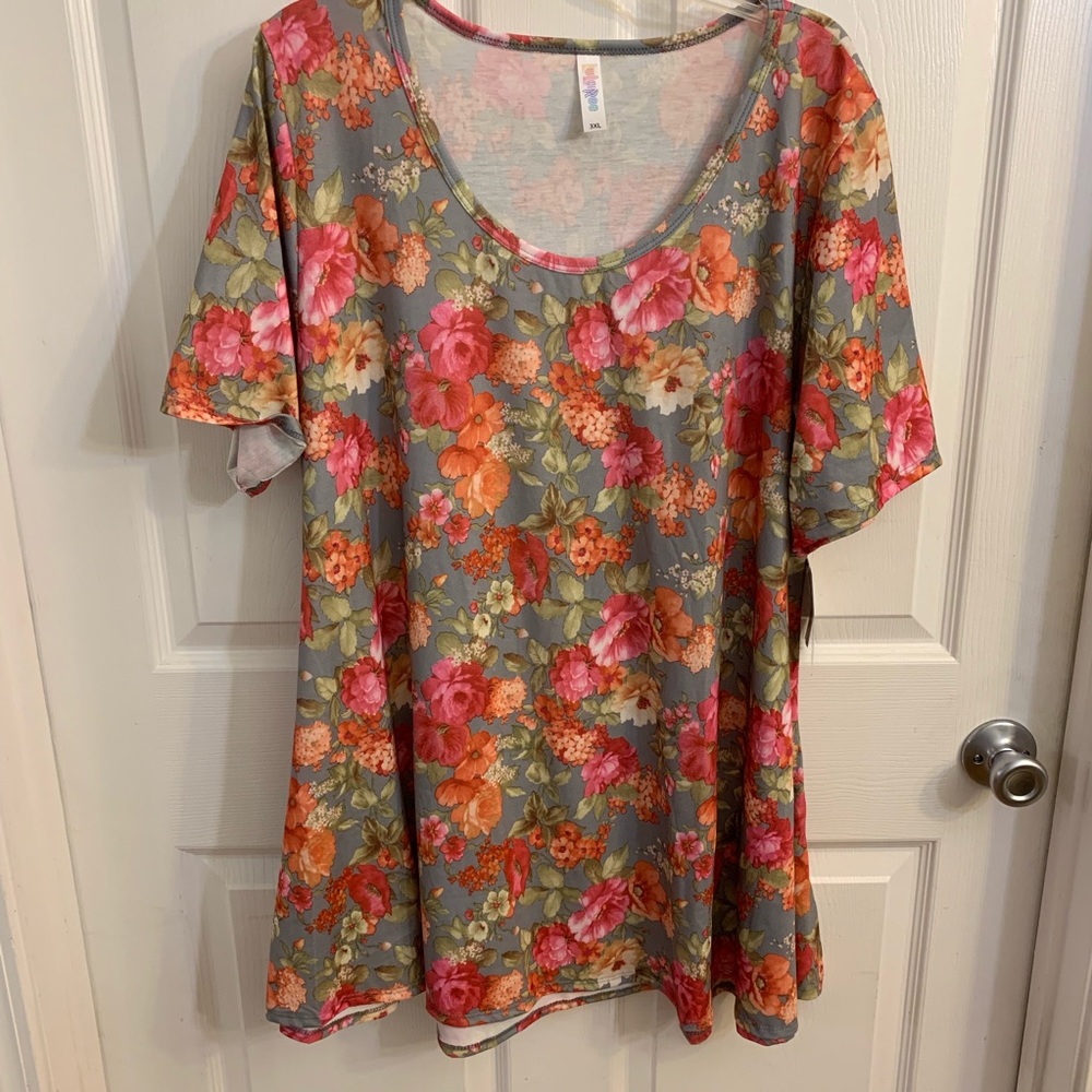 NWT Lularoe Perfect T size 3X